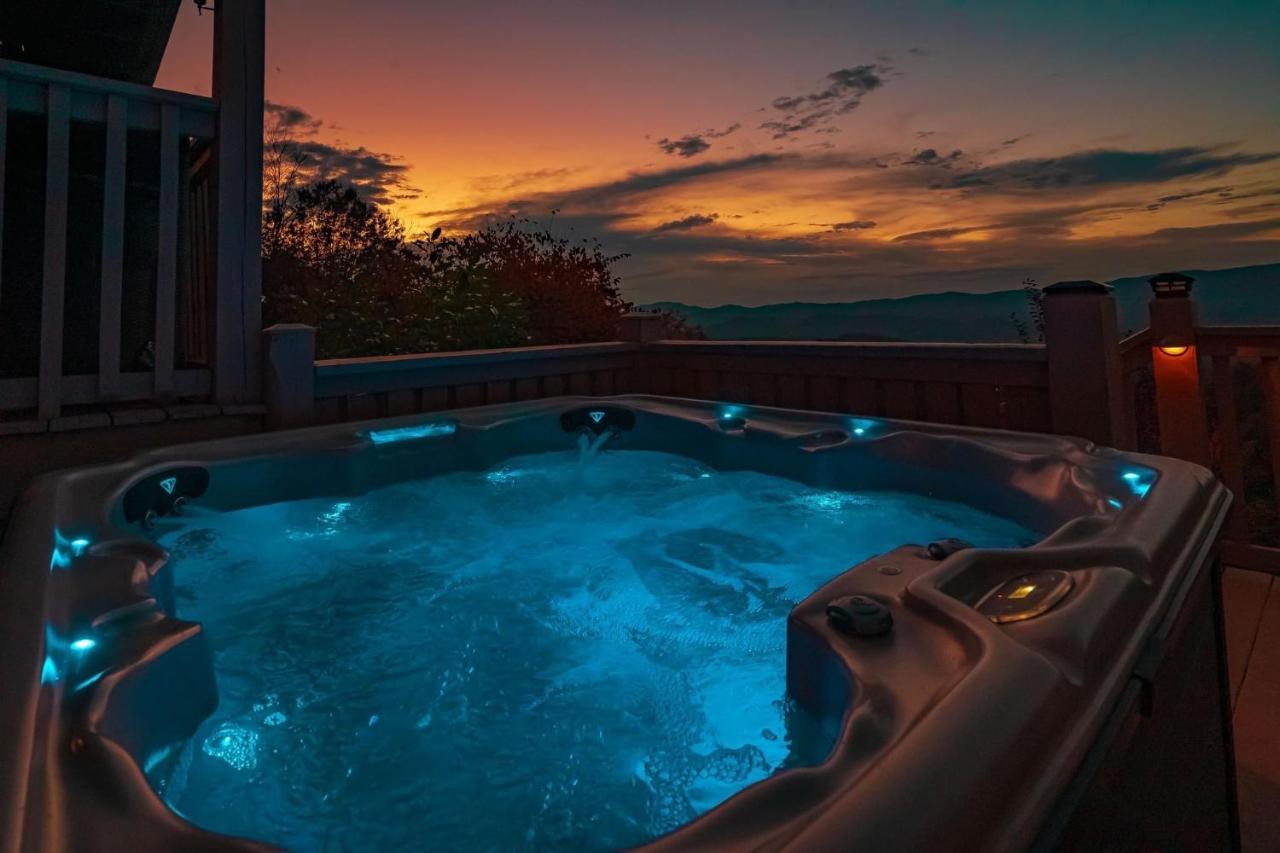 Tanasi Lodge - Reunions, Retreats, Weddings, Family Getaways Sevierville Εξωτερικό φωτογραφία